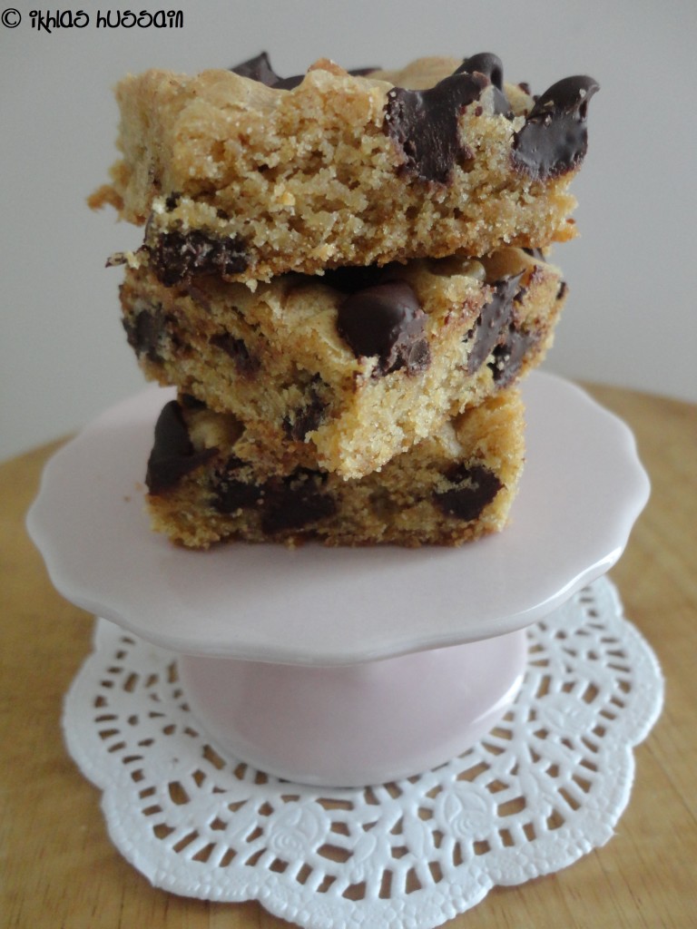 Chewy Cookie Bars