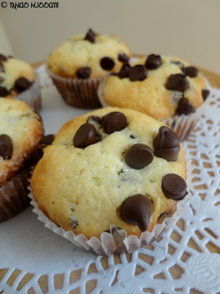 Chocolate Chip Buttermilk Muffins