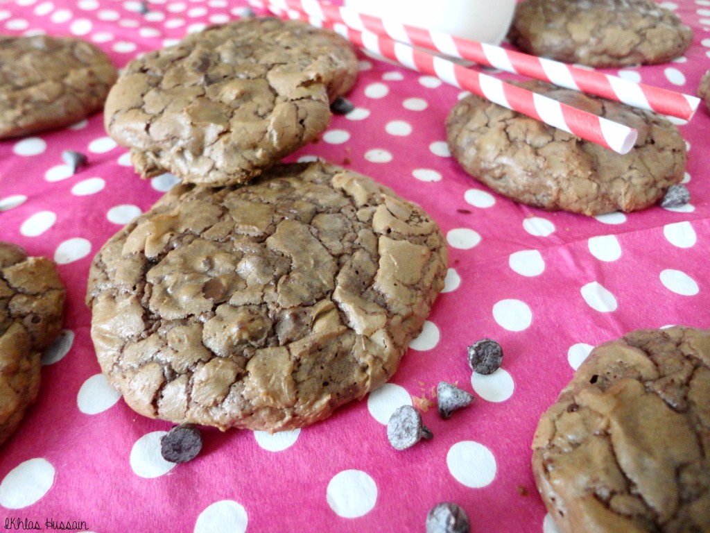 Crinkly Chocolate Cookies