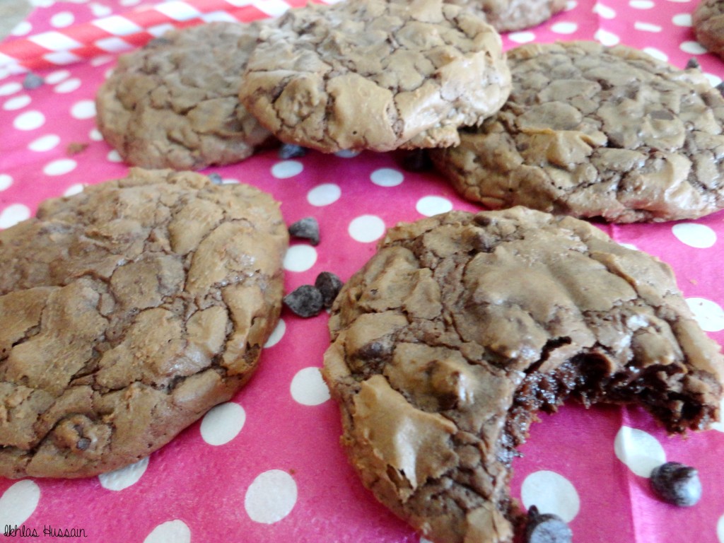 Crinkly Chocolate Cookies