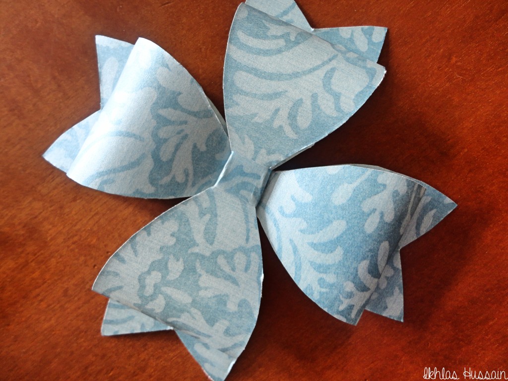 diy: paper bows