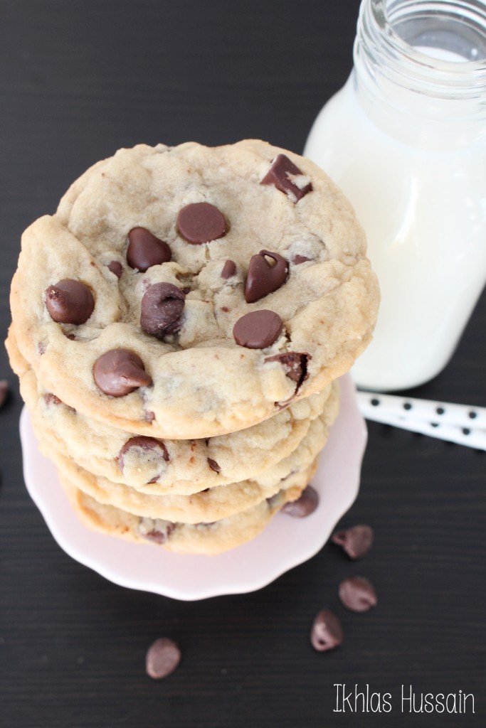 Deep Dish Chocolate Chip Cookies