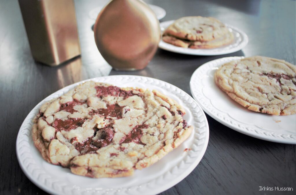 Crinkly Chocolate Chip Cookies